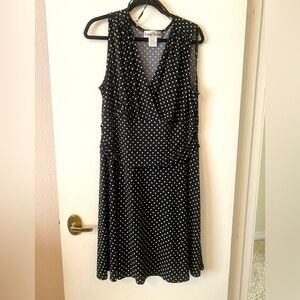 Ronni Nicole II,black dress w/white polka dots, Plus Size 20, v neck, sleeveless